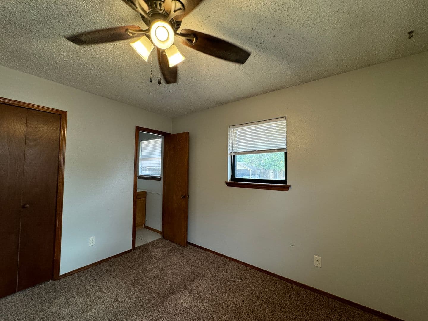 Lawton House: 5706 NW Chestnut