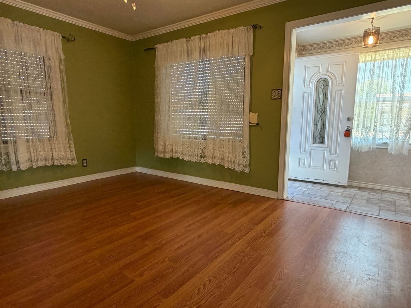 Lawton House: 1212 NW Lincoln