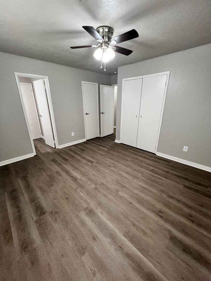 Lawton House: 6408 NW Oak