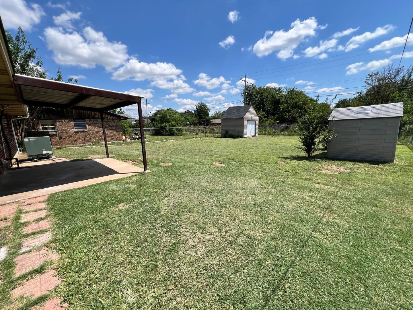 Lawton House: 6408 NW Oak