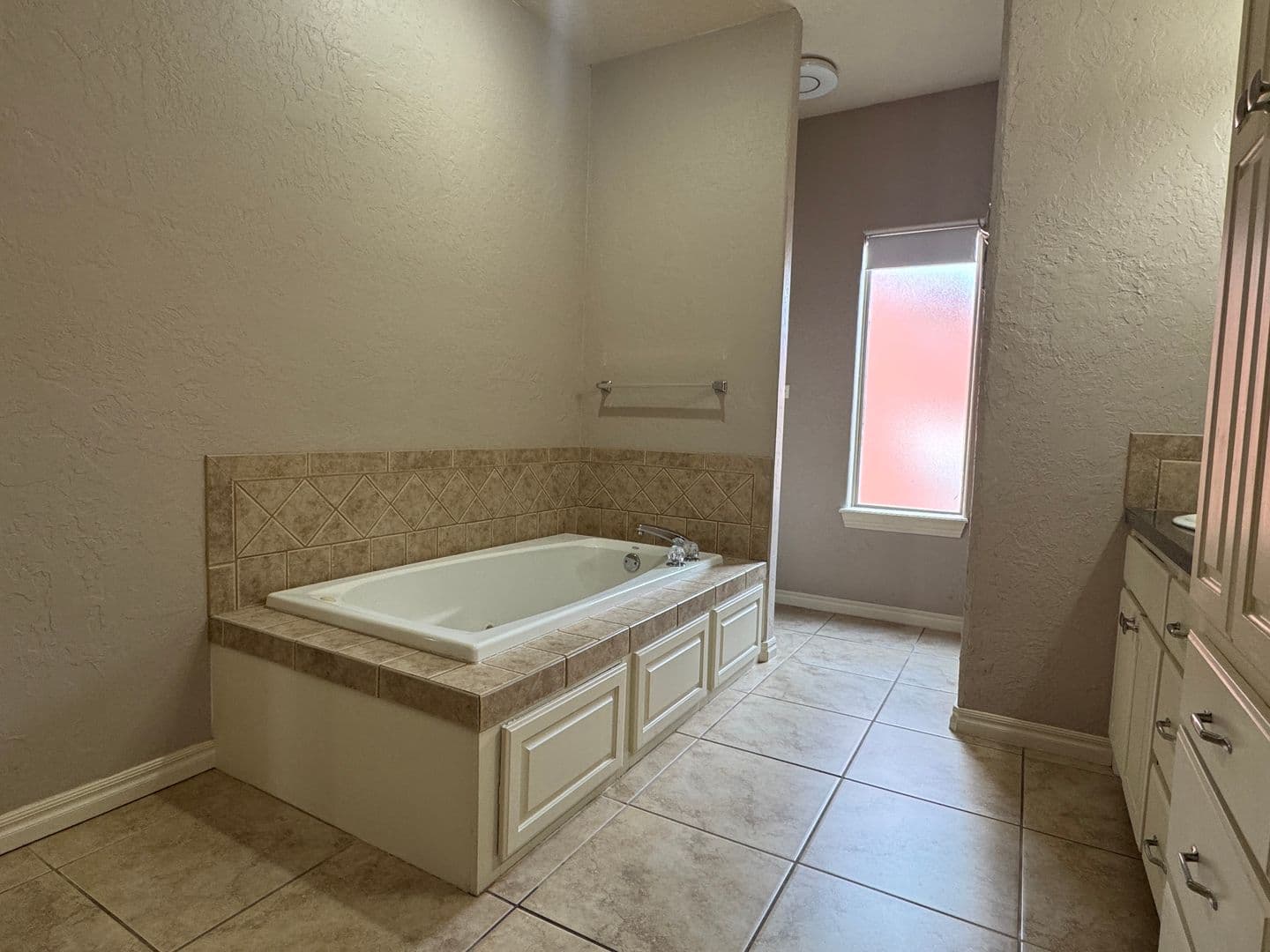 Lawton House: 4413 NW Wolf Creek