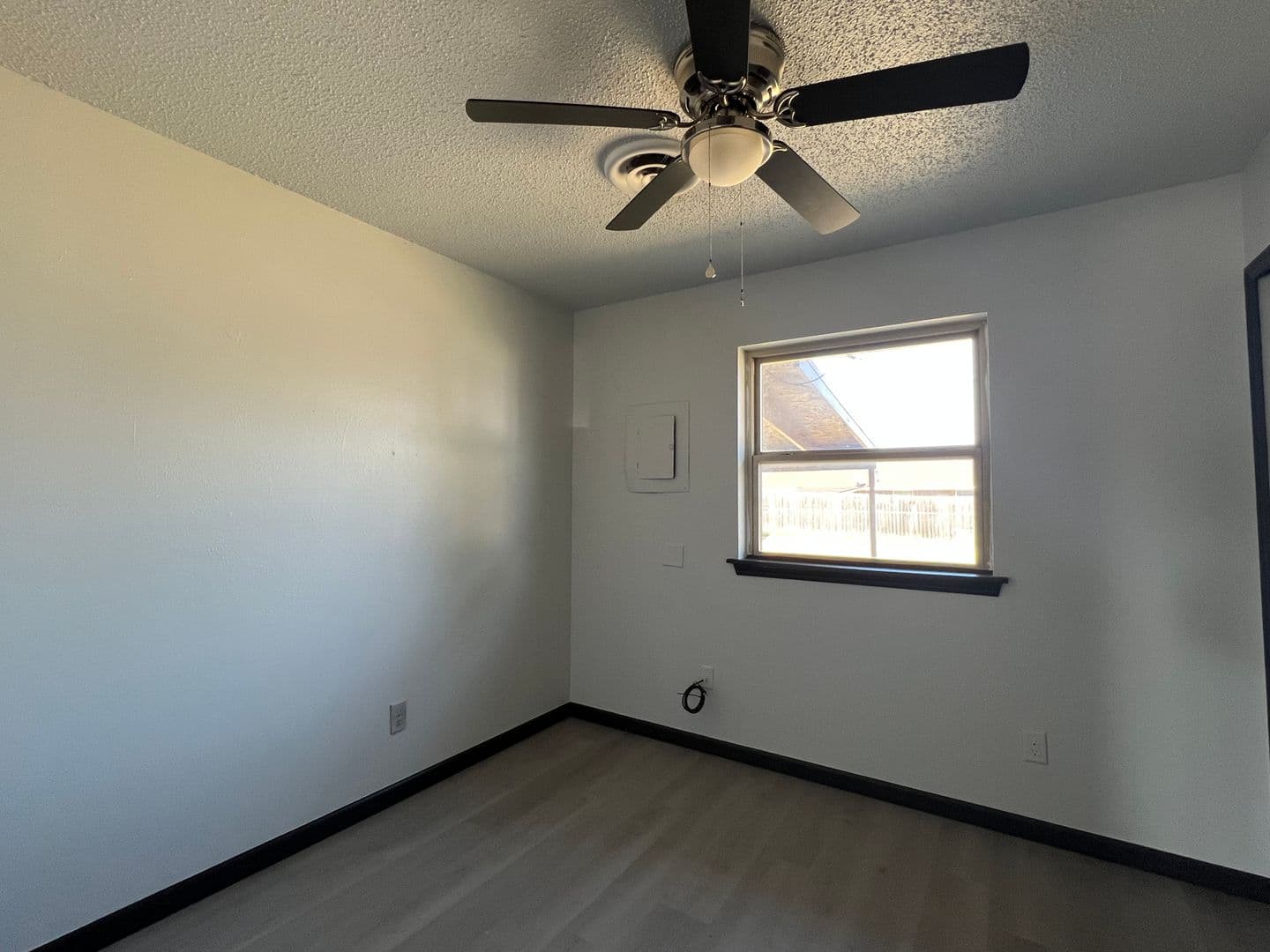Lawton House: 1618 SE Clover Ln
