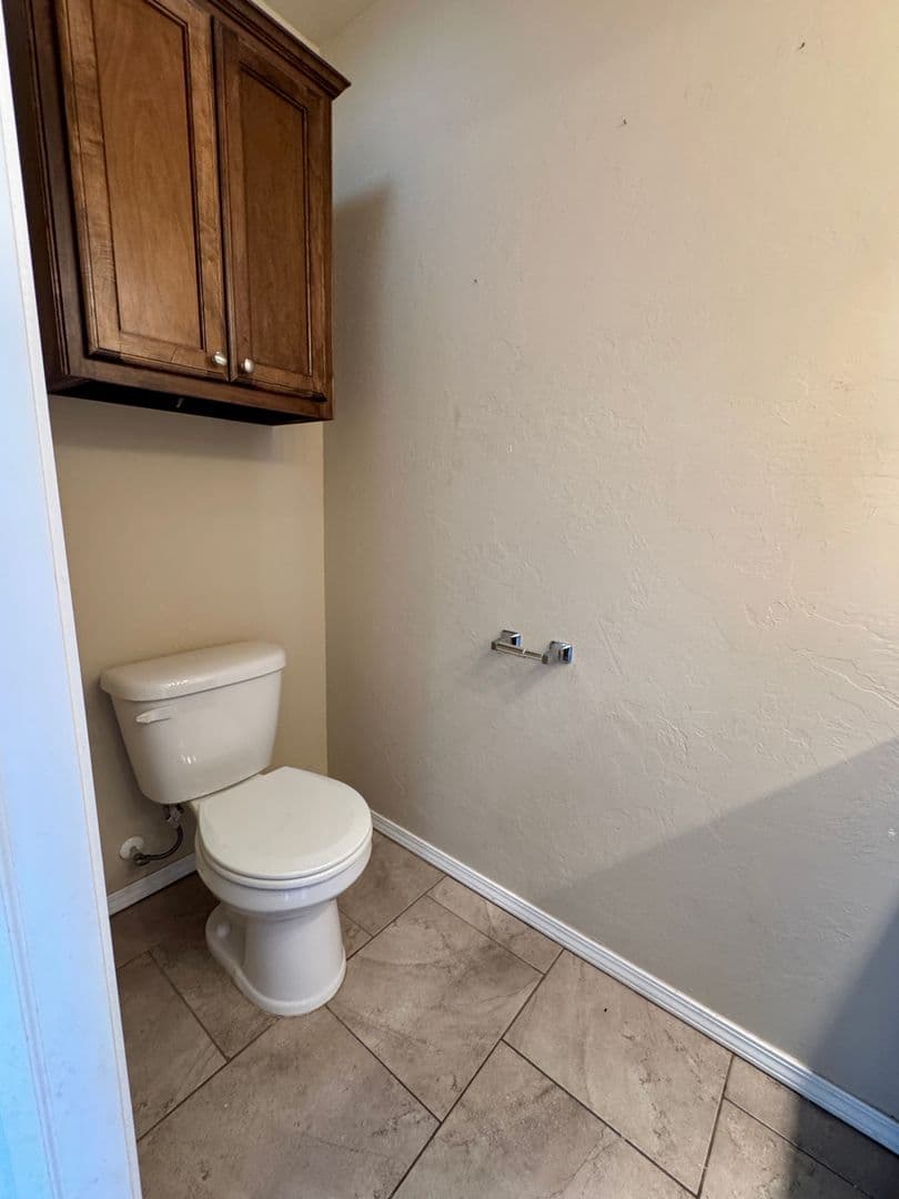 Lawton House: 1305 SW Washington