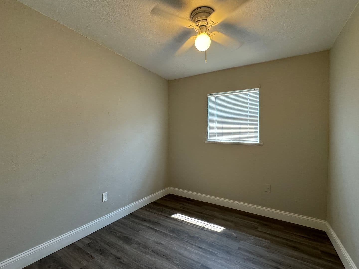 Lawton House: 1430 NW Ozmun