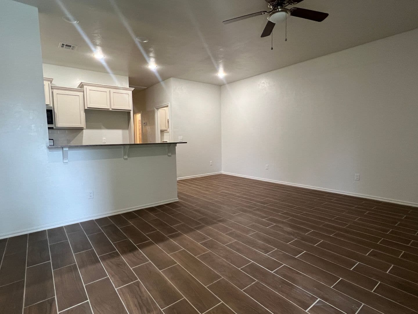 Lawton Apartment: 1210 SW New York