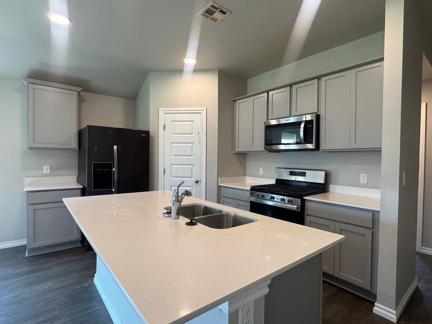 Lawton House: 4414 SW Christina Ct
