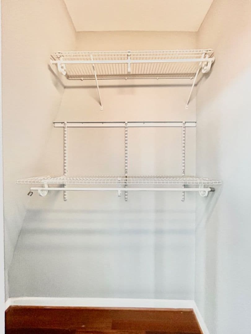Northeast Apartment: 37 T Street