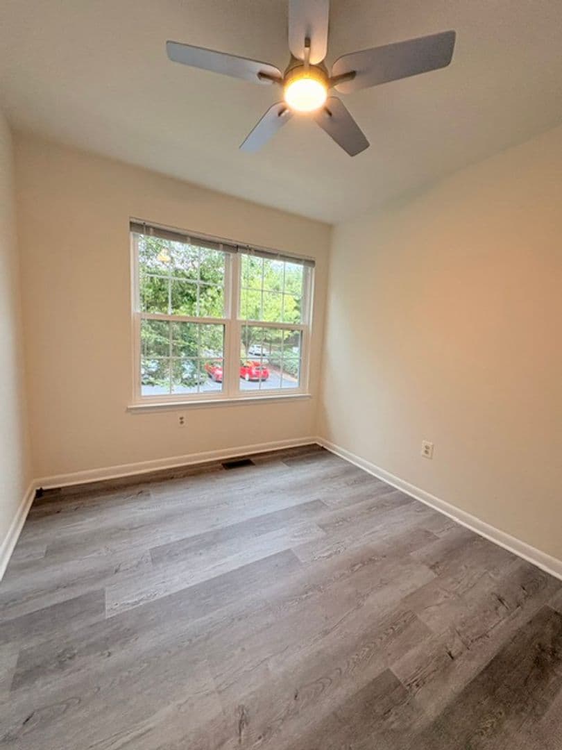 Germantown Townhome: 13941 Highstream Pl