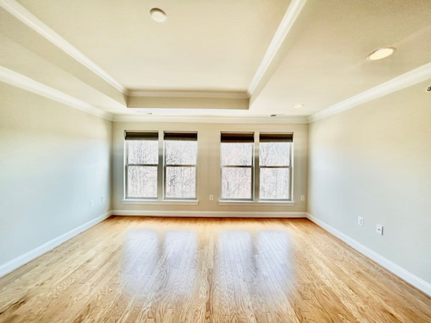 Gaithersburg House: 140 Copley Circle 22B