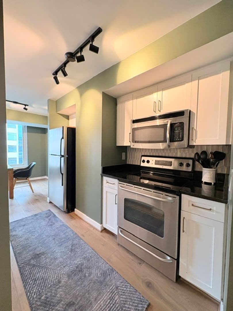 Bethesda Condo: 7500 Woodmont Ave #907