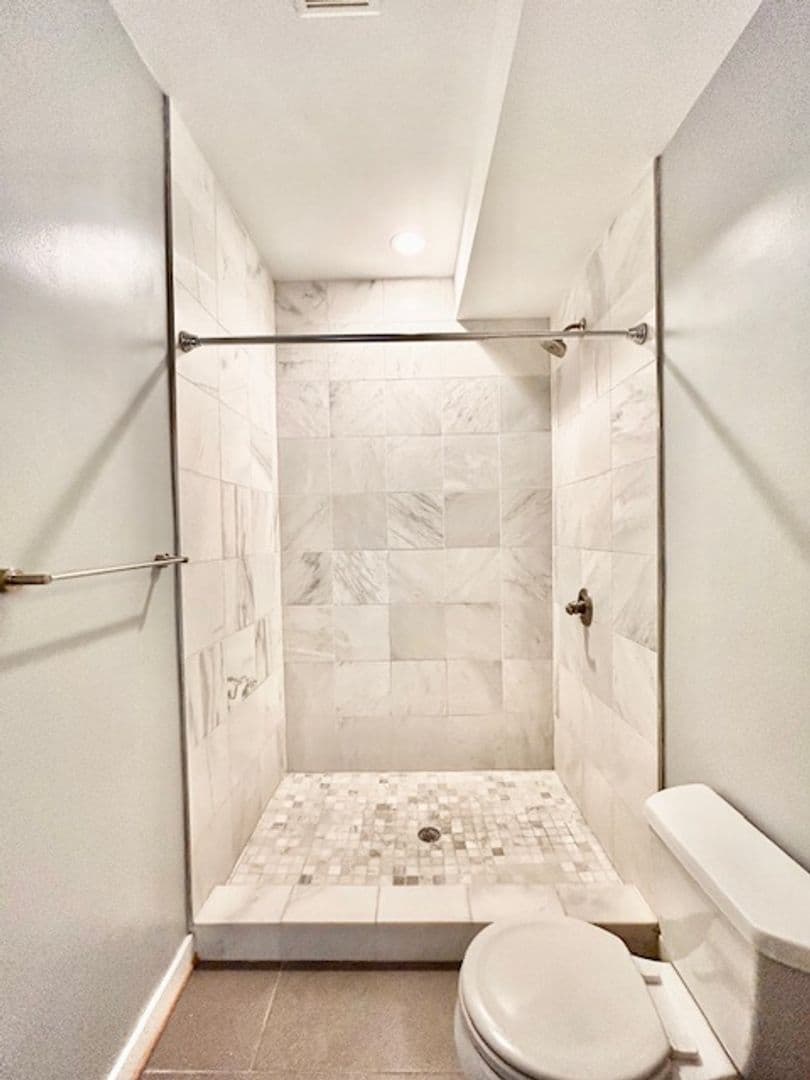 Northeast Apartment: 37 T Street