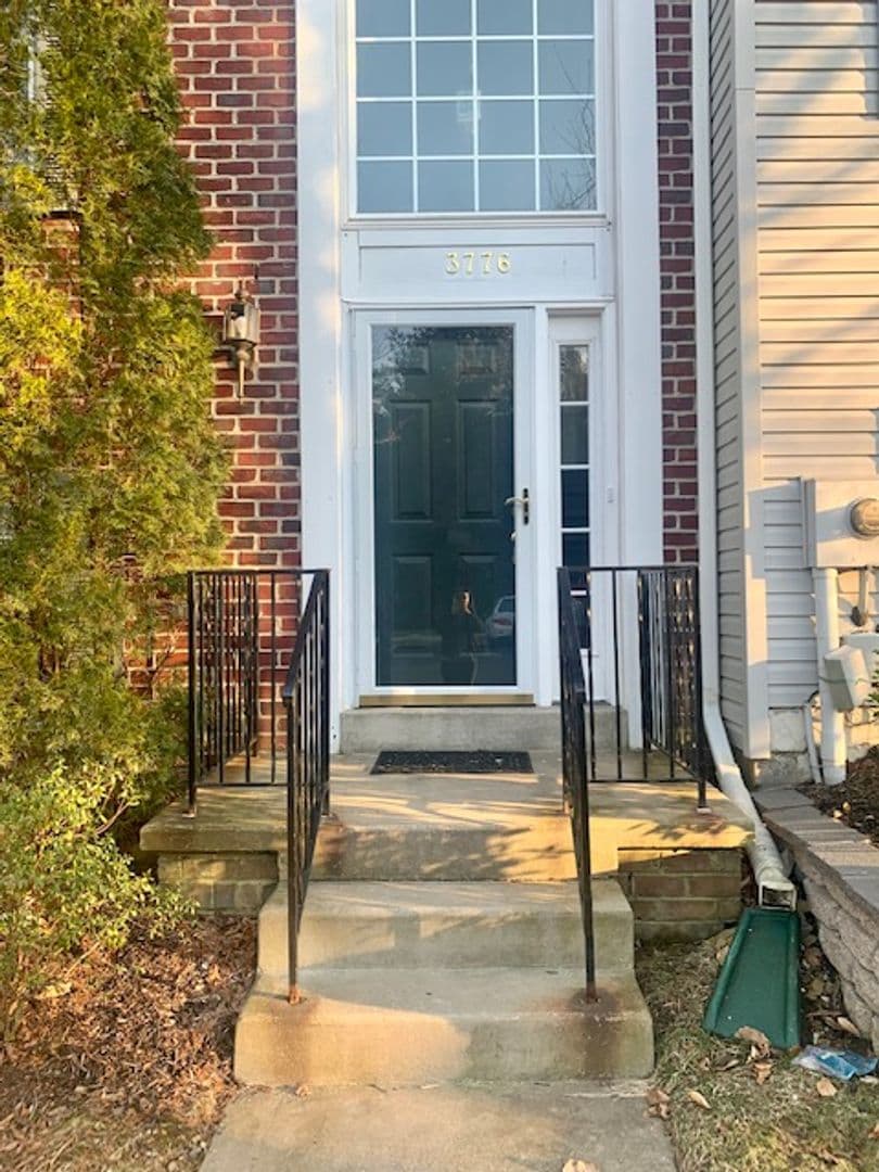 Frederick House: 3776 Hope Commons Circle
