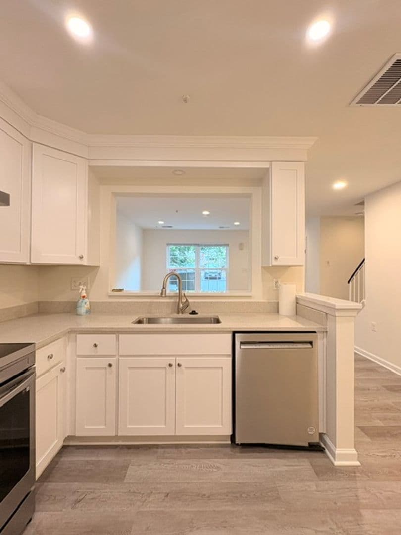 Germantown Townhome: 13941 Highstream Pl