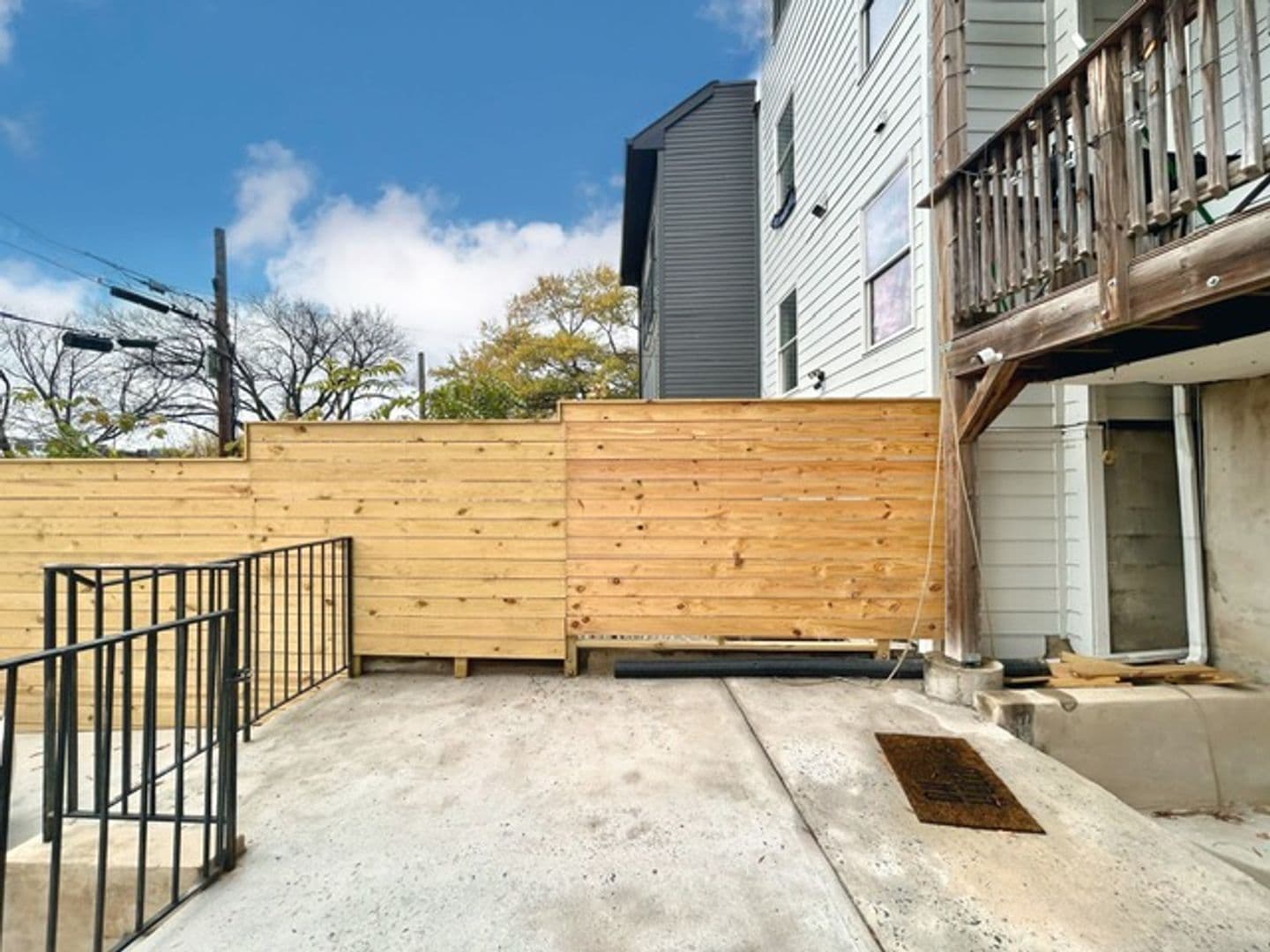 Northeast Apartment: 37 T Street