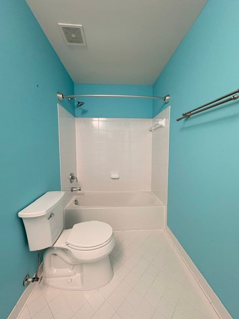 Rockville Townhome: 1115 Havencrest St.