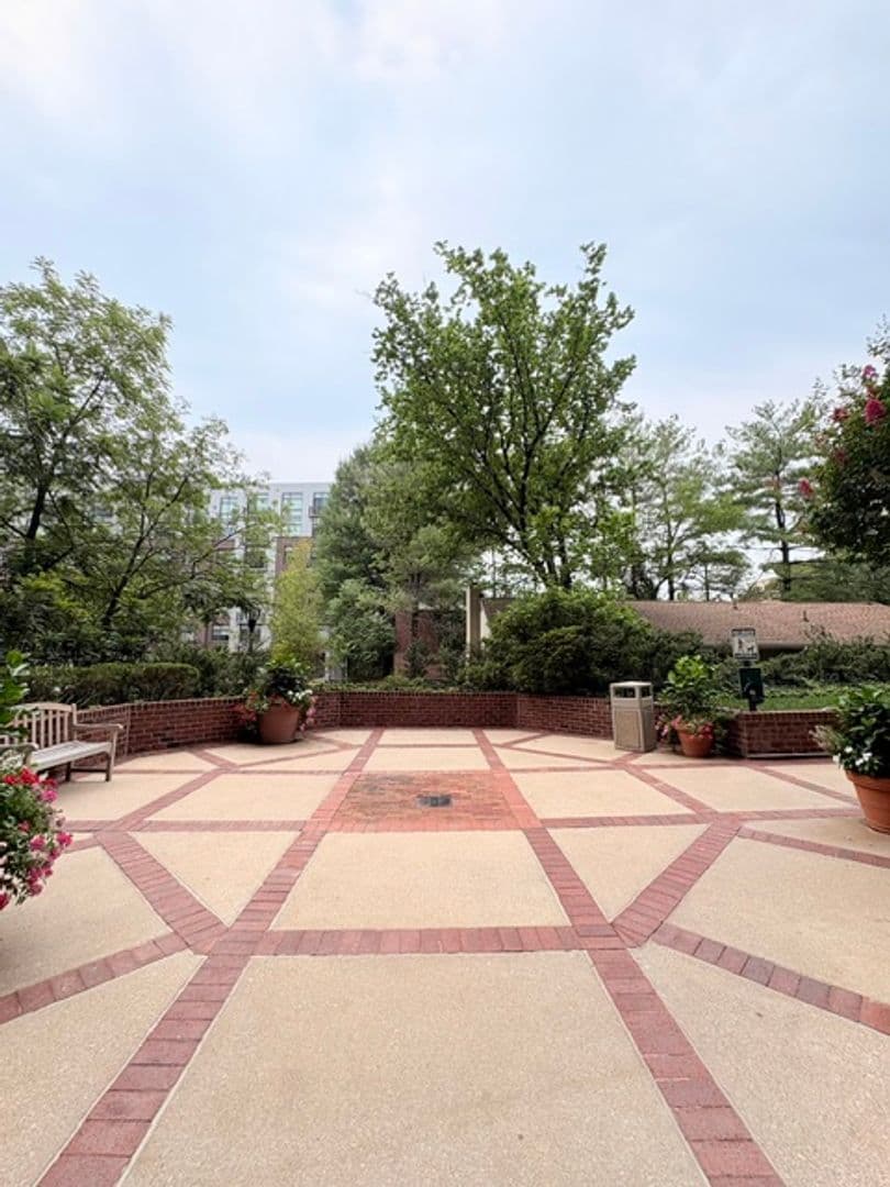 Bethesda Condo: 7500 Woodmont Ave #907