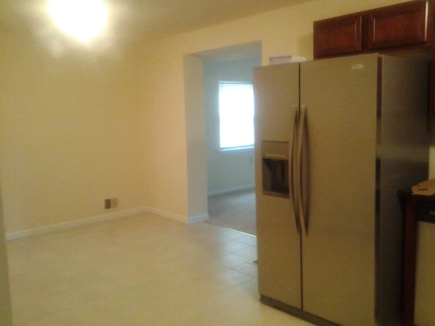 College Park House: 8516 Potomac Ave