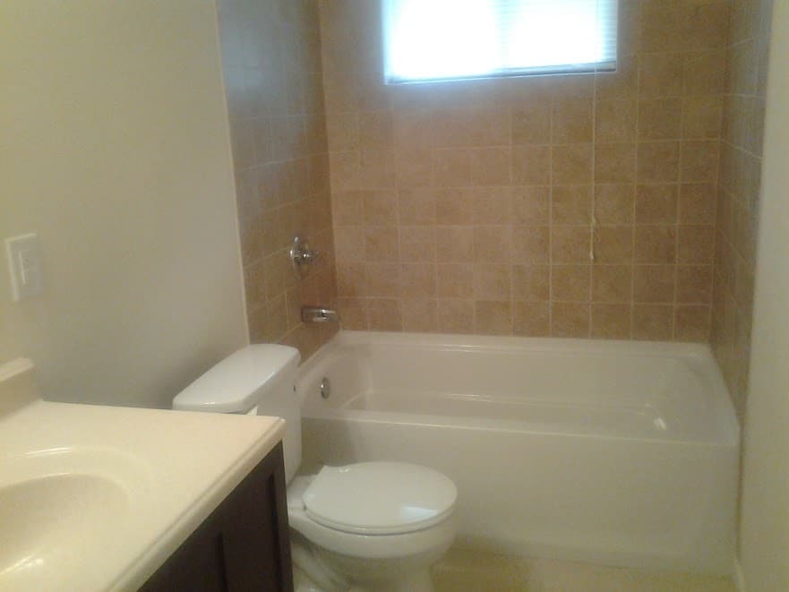College Park House: 8516 Potomac Ave