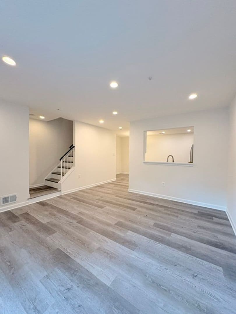 Germantown Townhome: 13941 Highstream Pl