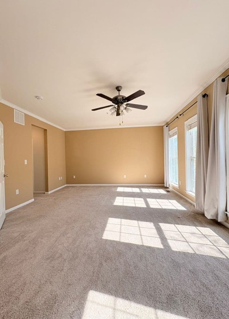 Rockville Townhome: 1115 Havencrest St.
