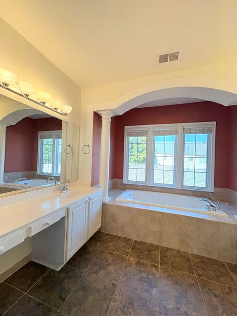Rockville Townhome: 1115 Havencrest St.