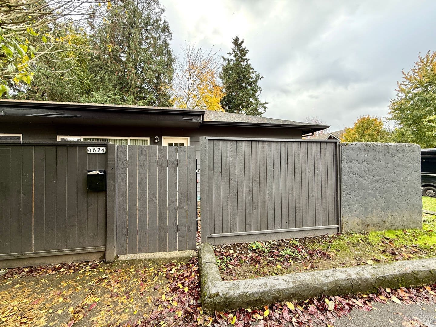 Portland Apartment: 4522-4624 SE 29th Ave.