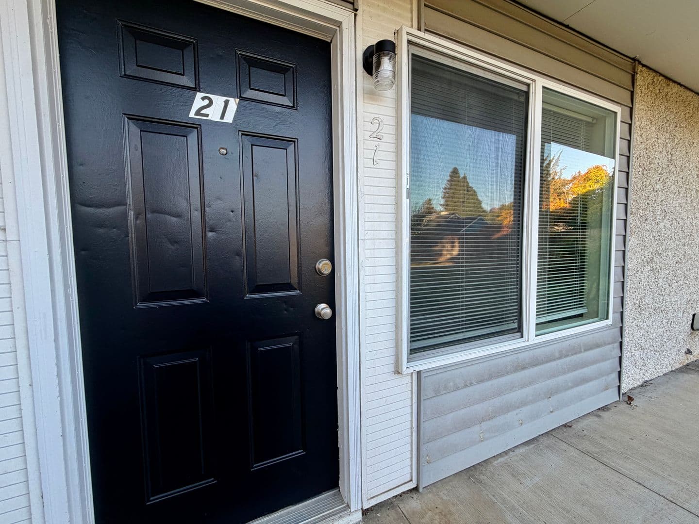 Portland Apartment: 4529 NE Killingsworth St 1-25