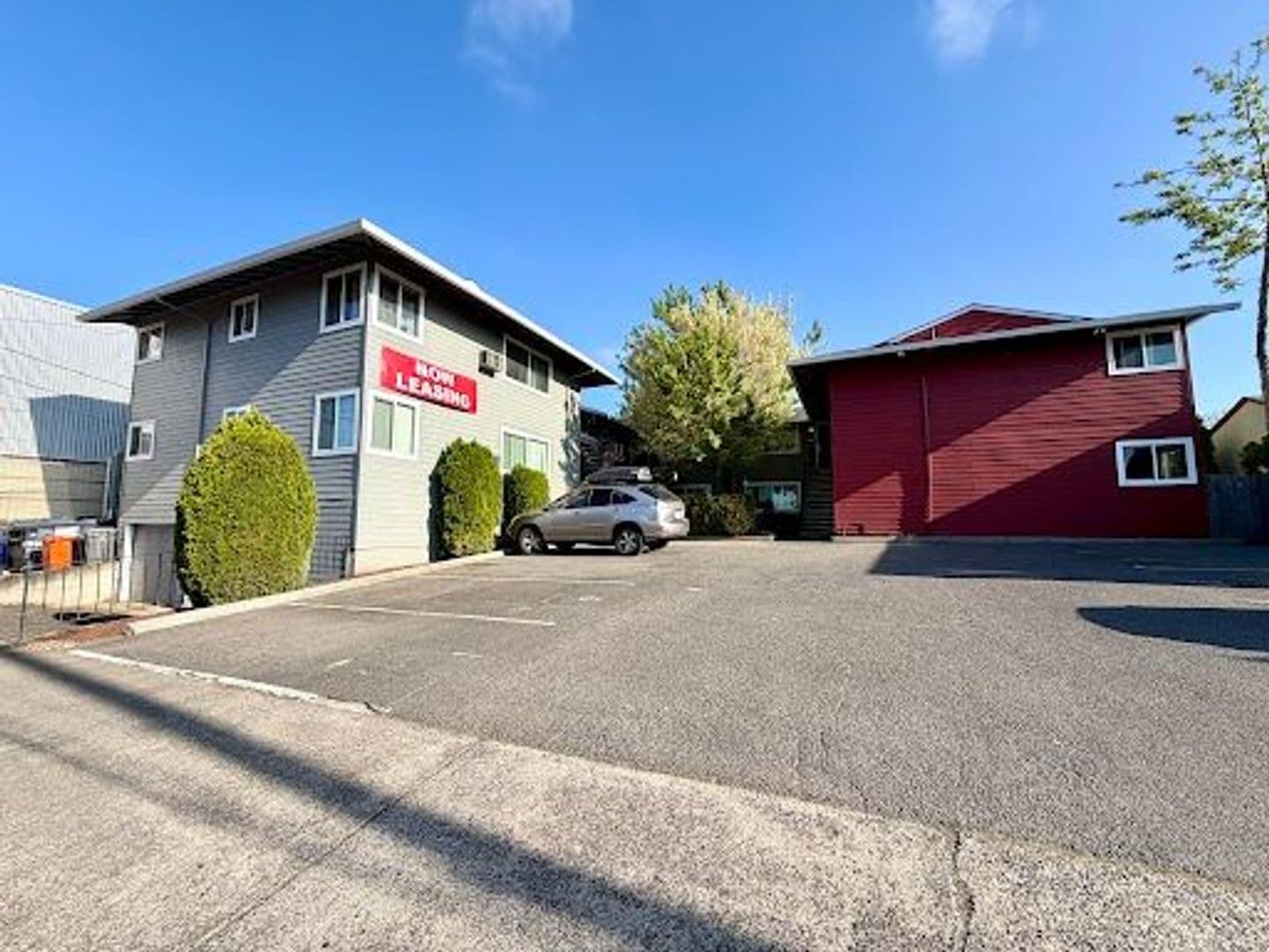 Portland Apartment: 9025-9043 SE Stark St.