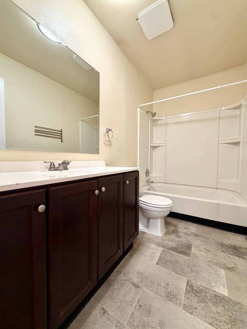 Portland Apartment: 4522-4624 SE 29th Ave.