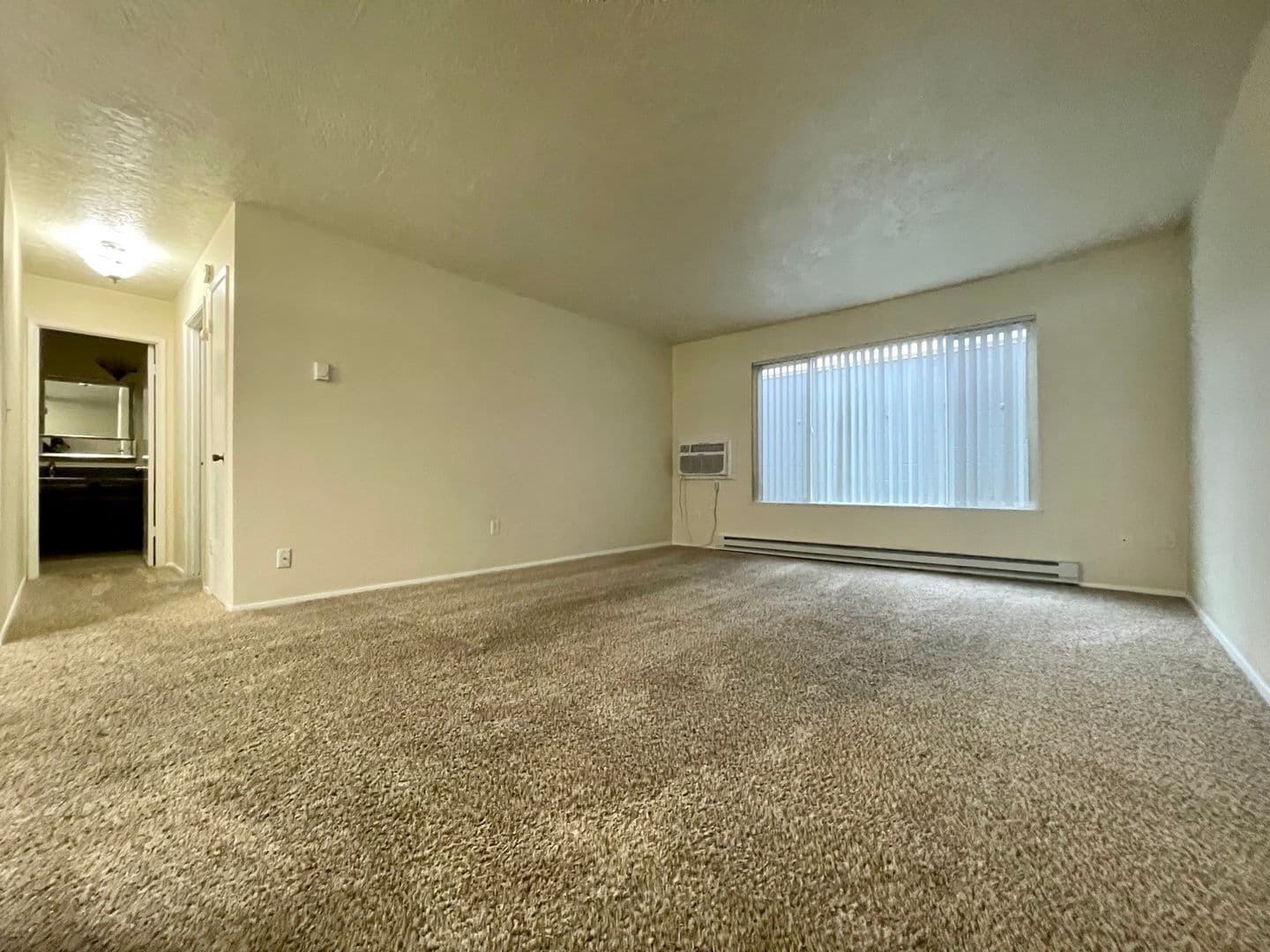 Portland Apartment: 9025-9043 SE Stark St.