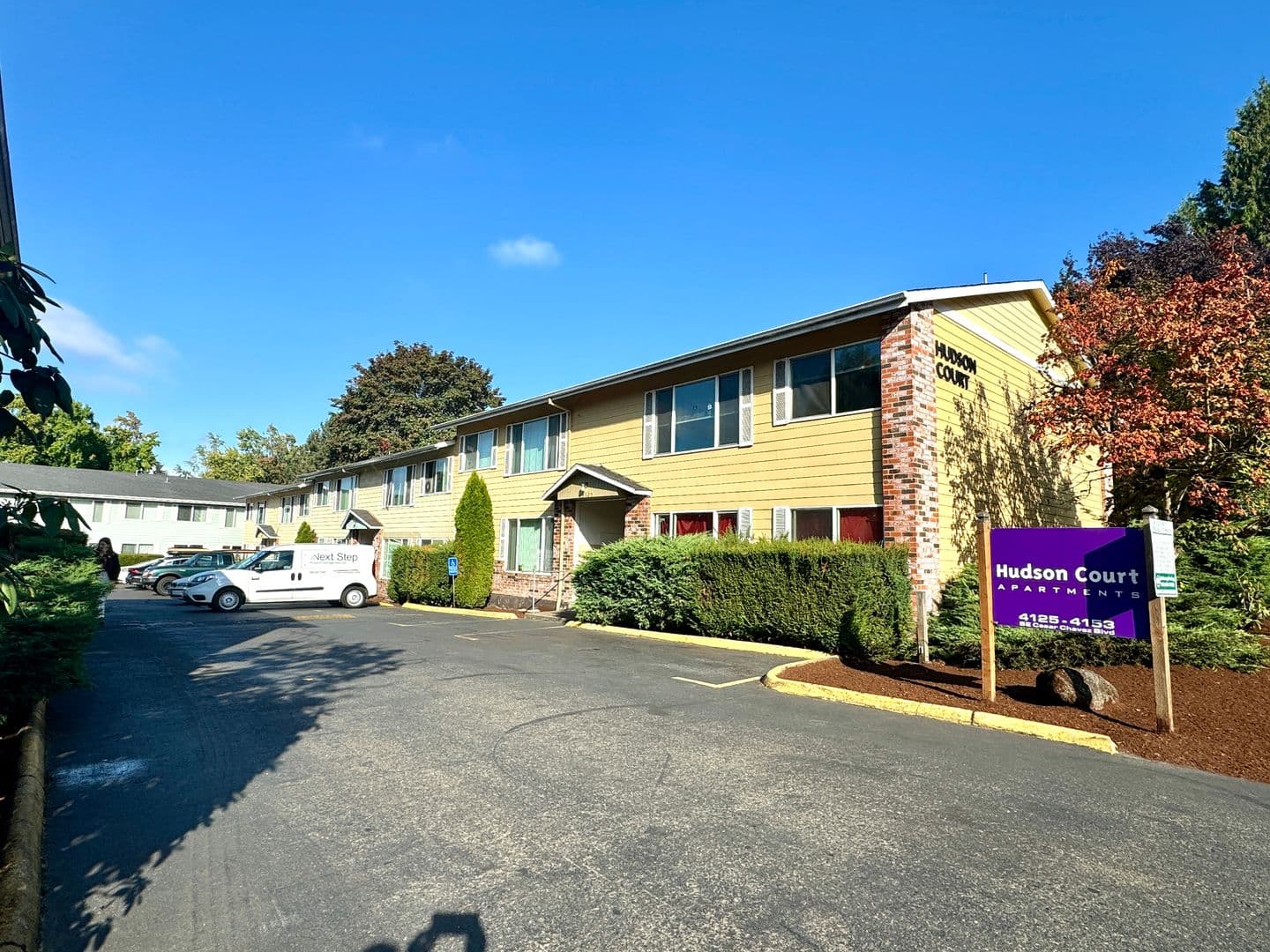 Portland Apartment: 4125-4153 SE Cesar E Chavez Blvd.