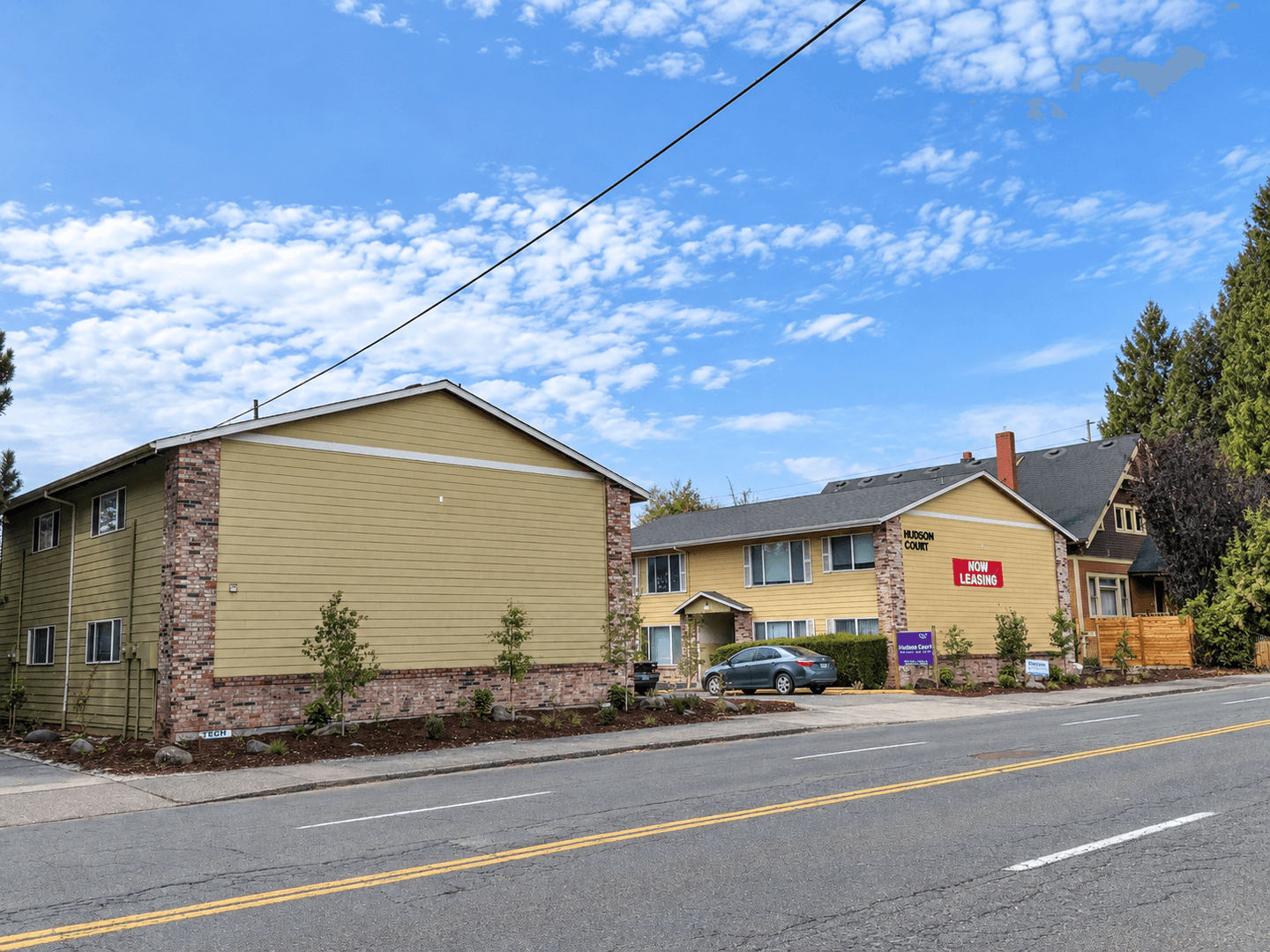 Portland Apartment: 4125-4153 SE Cesar E Chavez Blvd.