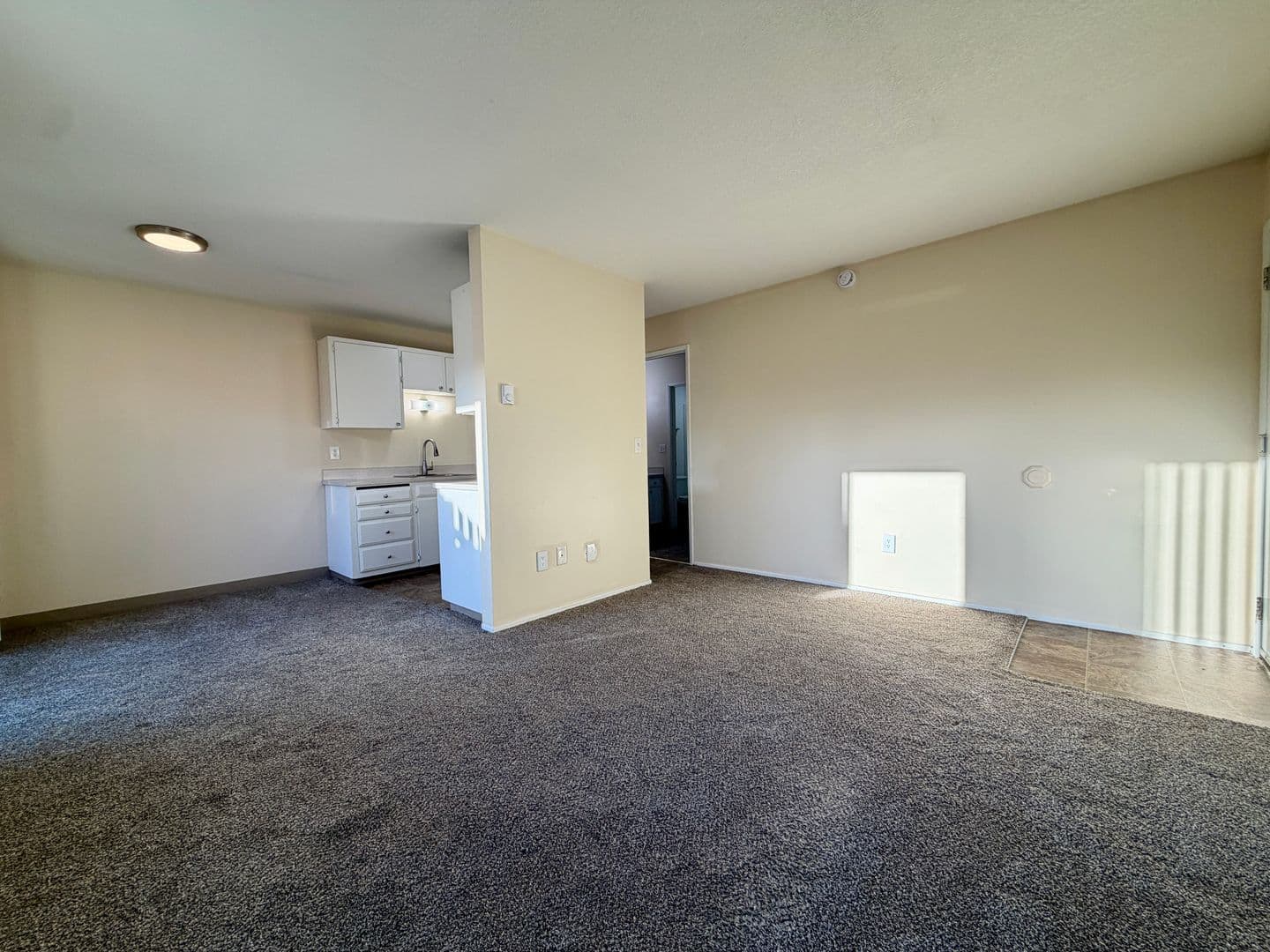 Portland Apartment: 4529 NE Killingsworth St 1-25