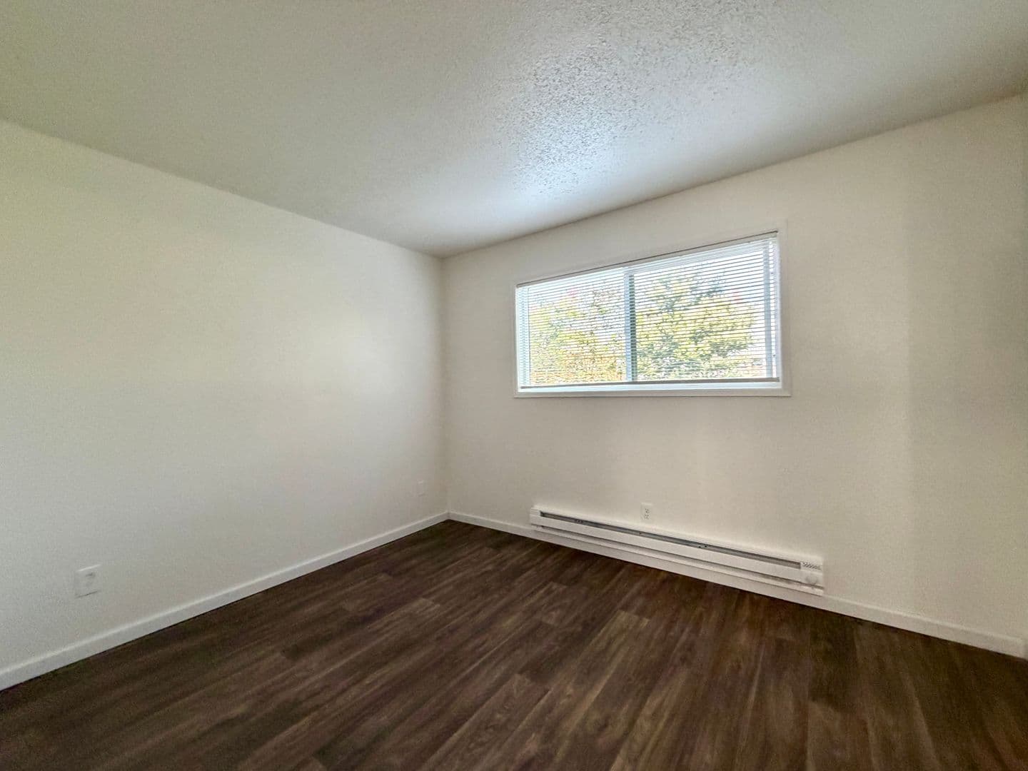 Portland Apartment: 4125-4153 SE Cesar E Chavez Blvd.