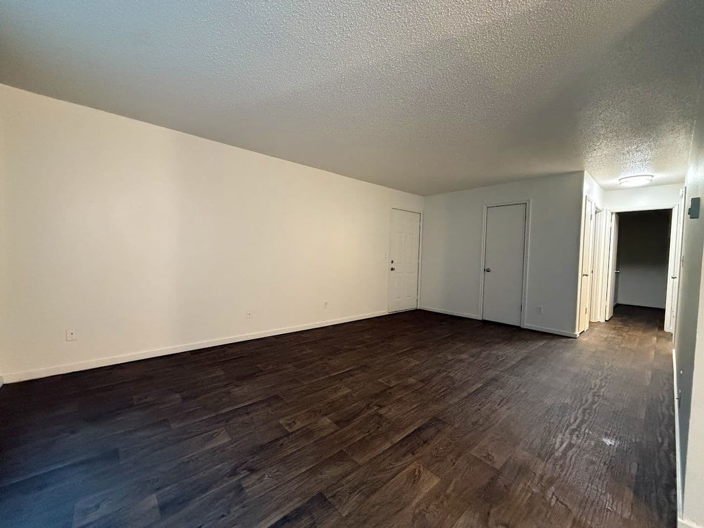 Portland Apartment: 4125-4153 SE Cesar E Chavez Blvd.