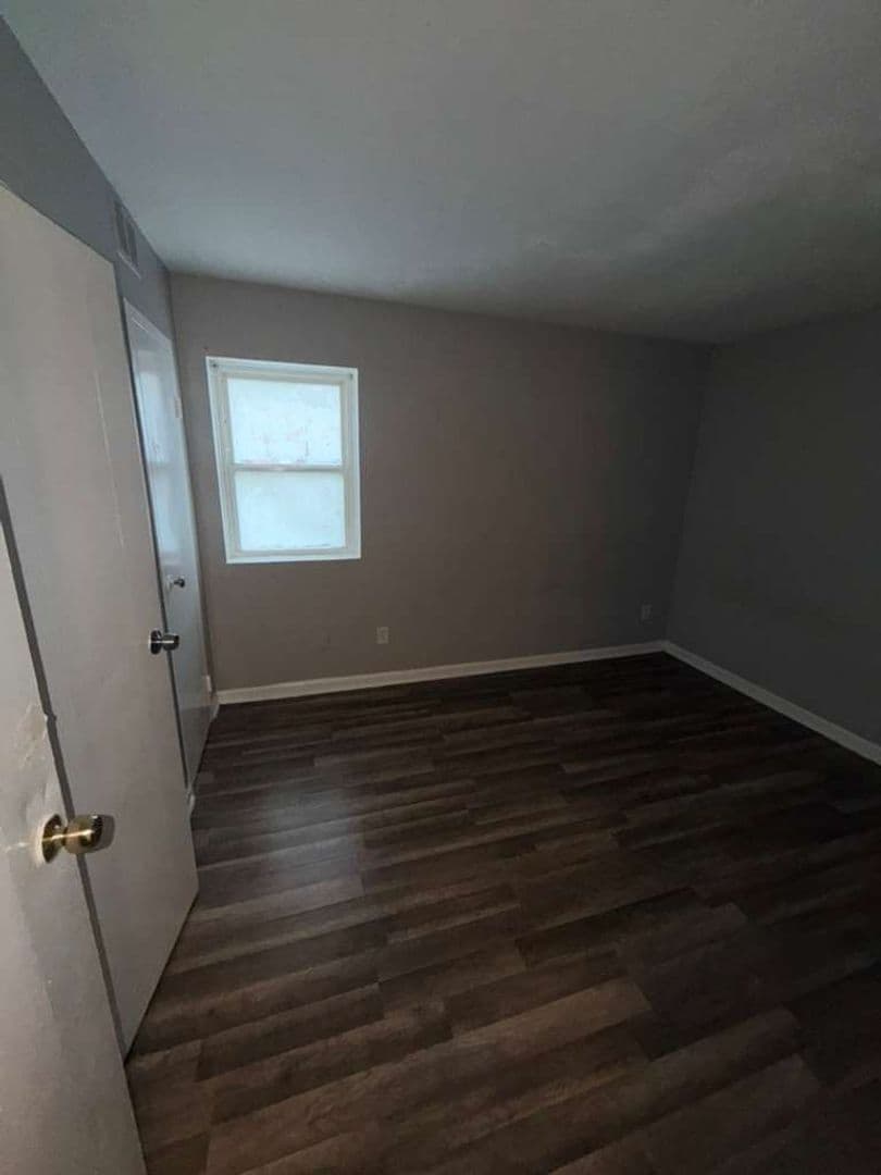 East Cleveland Apartment: 13965 Superior Road