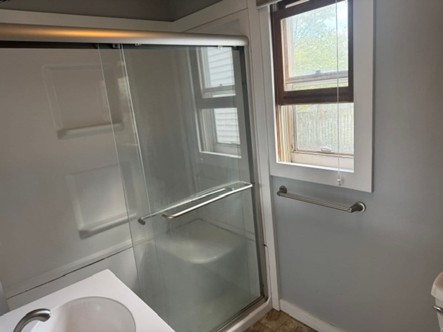 Milwaukee Apartment: 2146 S Aldrich St
