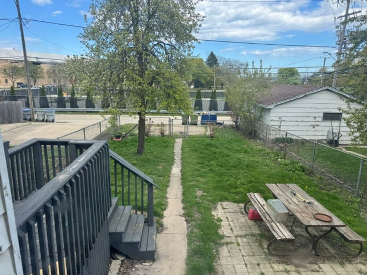 Milwaukee Apartment: 2146 S Aldrich St