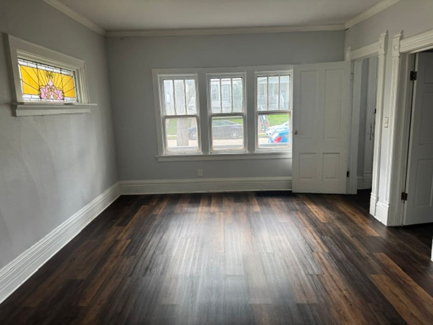 Milwaukee Apartment: 2146 S Aldrich St
