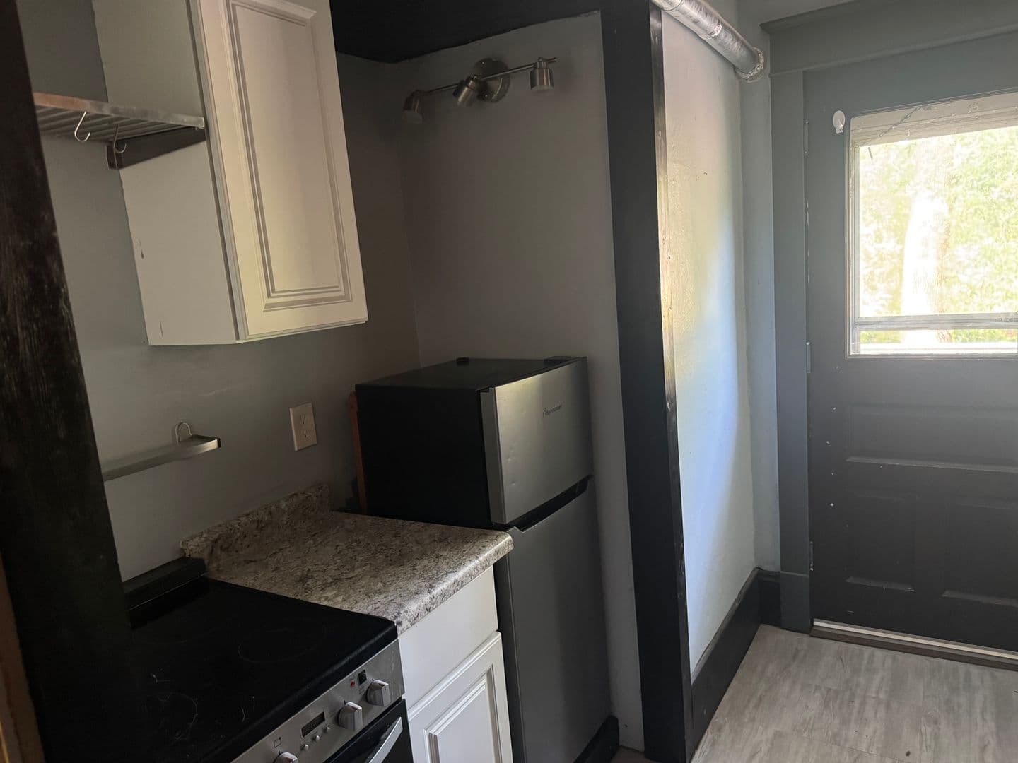 Milwaukee Apartment: 3069 - 3071 S Wentworth Ave