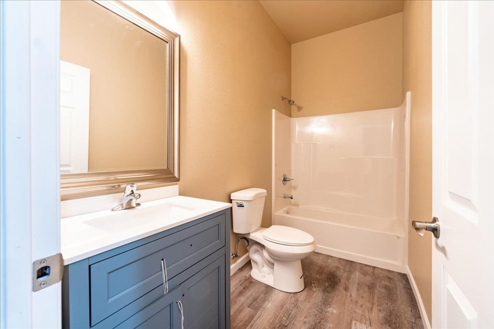 Fairbanks Apartment: 1632 Stacia Street