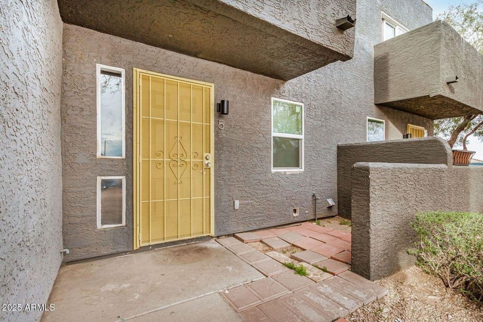 Surprise Apartment: 15427 N Jerry St