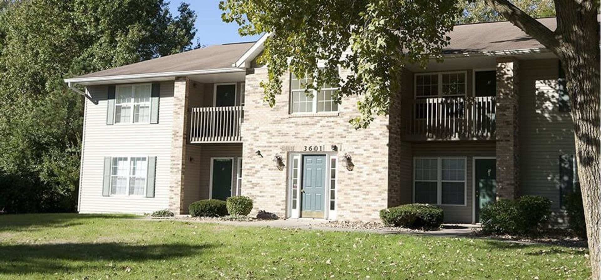 Peoria Apartment: 3601 N Kingston Drive