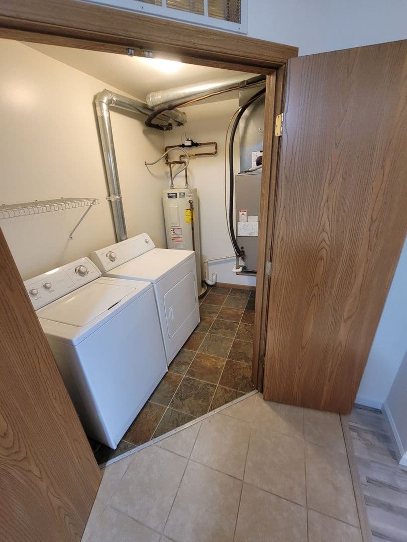 Peoria Apartment: 3601 N Kingston Drive
