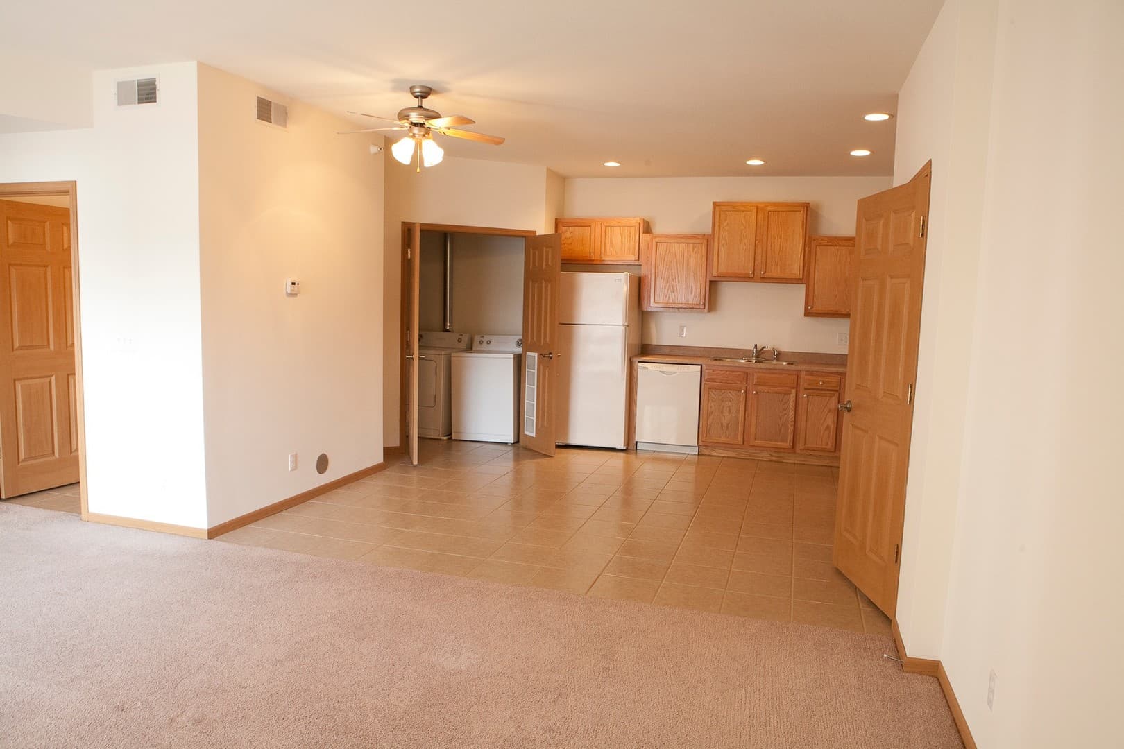 Peoria Apartment: 5505 N Frostwood Parkway