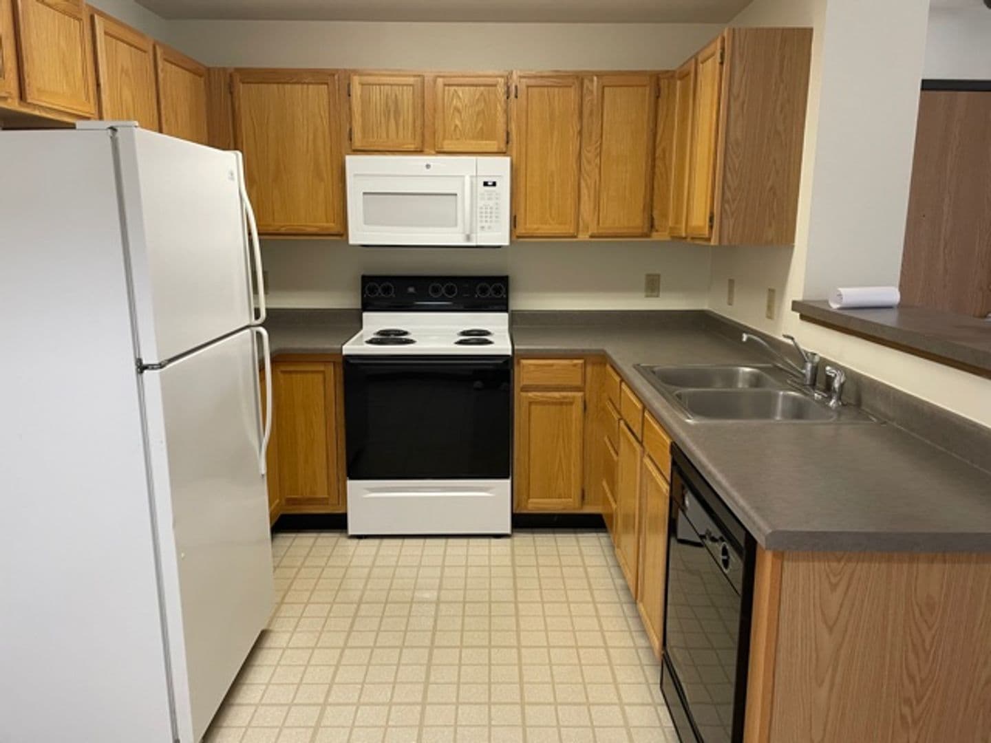 Peoria Apartment: 4105 W Hollow Creek Drive
