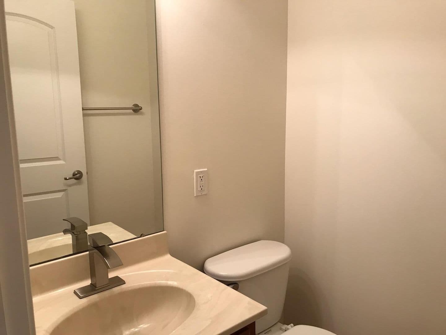 Peoria Apartment: 810 W Trailcreek Drive