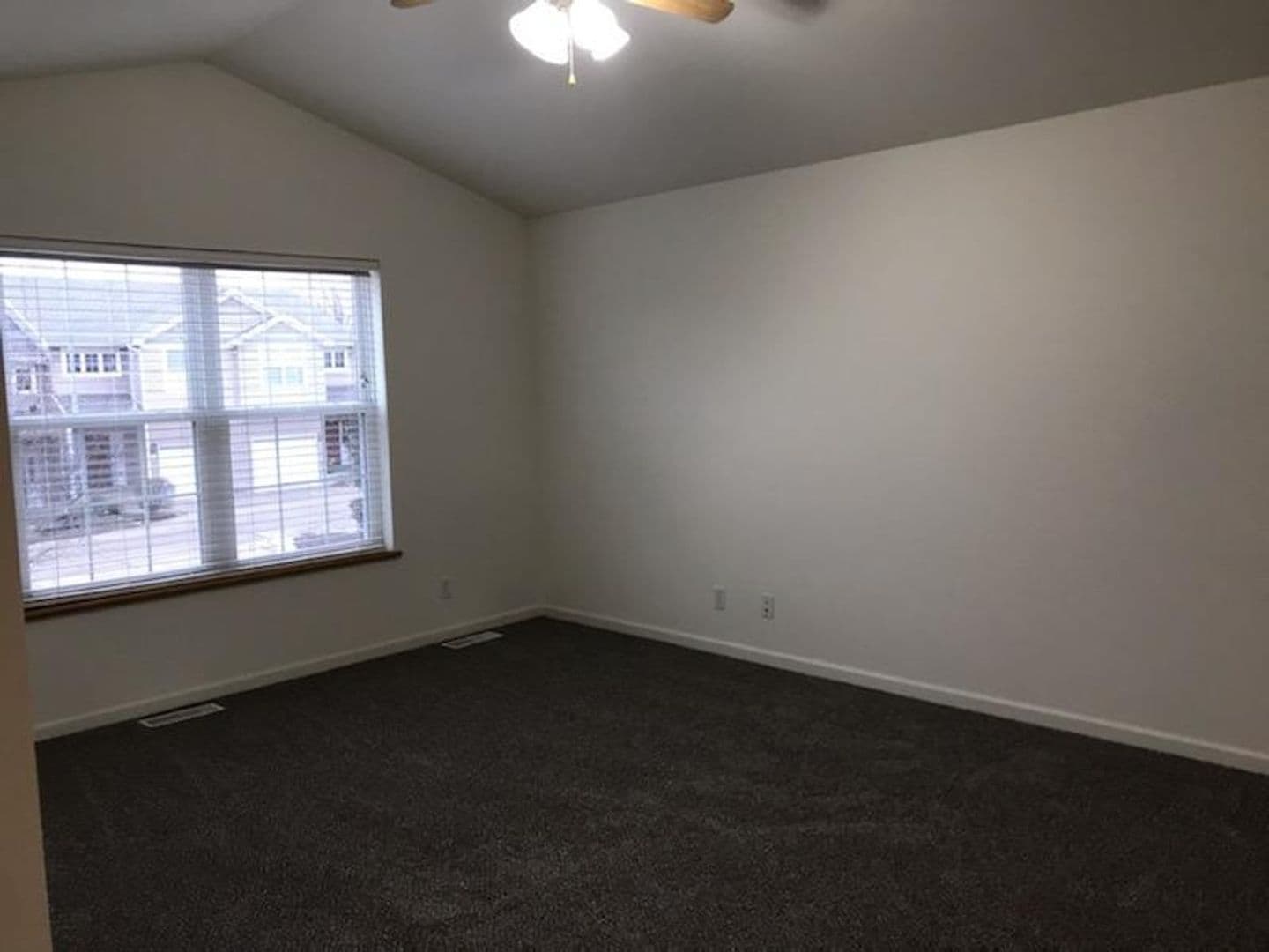 Peoria Apartment: 810 W Trailcreek Drive