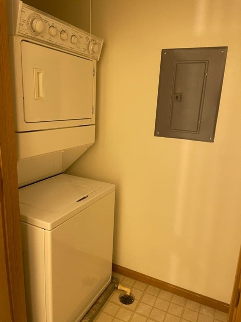 Peoria Apartment: 4105 W Hollow Creek Drive
