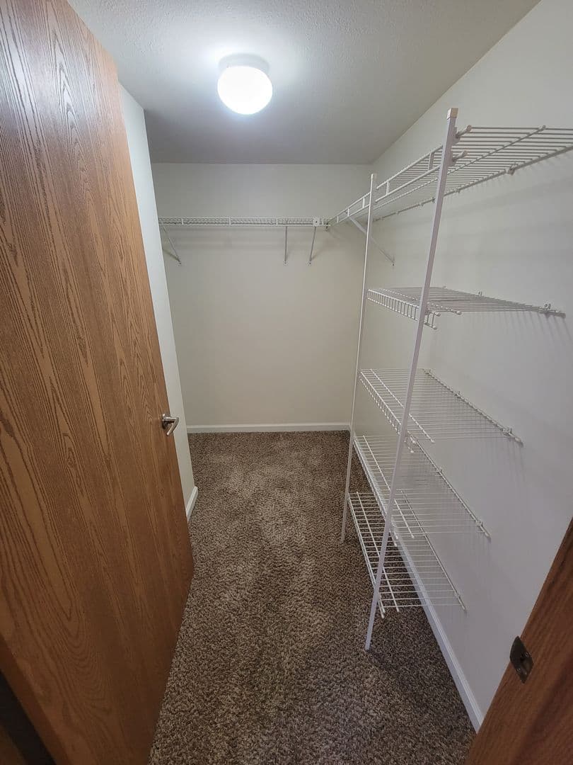 Peoria Apartment: 3601 N Kingston Drive